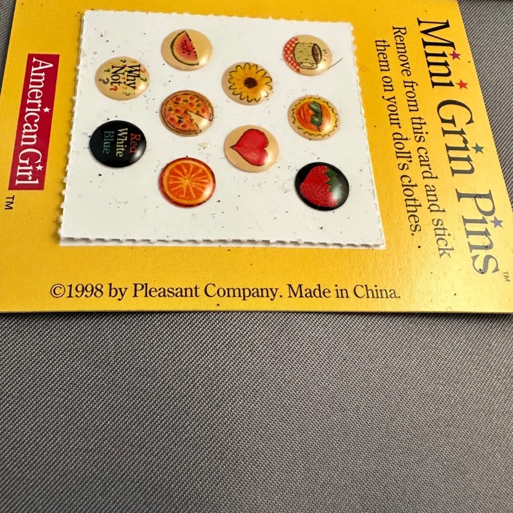 Vintage 1998 American‎ Girl Mini Grin Pins Pleasant Company 3 Pack Stick On Pins